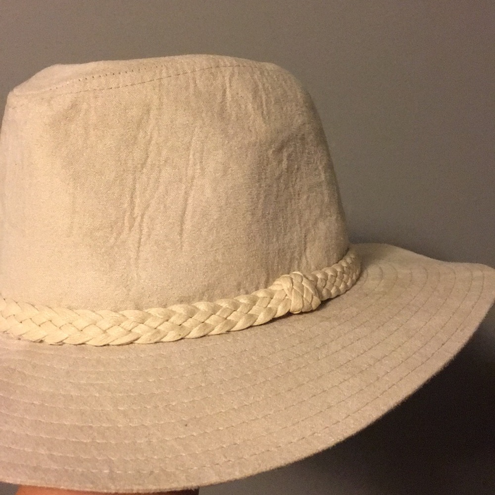 Hat - Picture 2 of 2